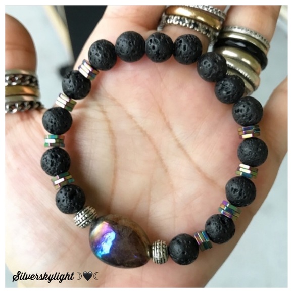 Genuine titanium aura crystal lava rock bracelet - Picture 2 of 10